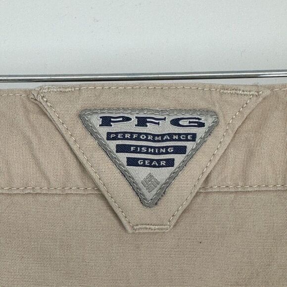 Columbia PFG Womens Cargo Shorts Size 2X Tan Fishing Hiking Outdoors Camping - Picture 7 of 12